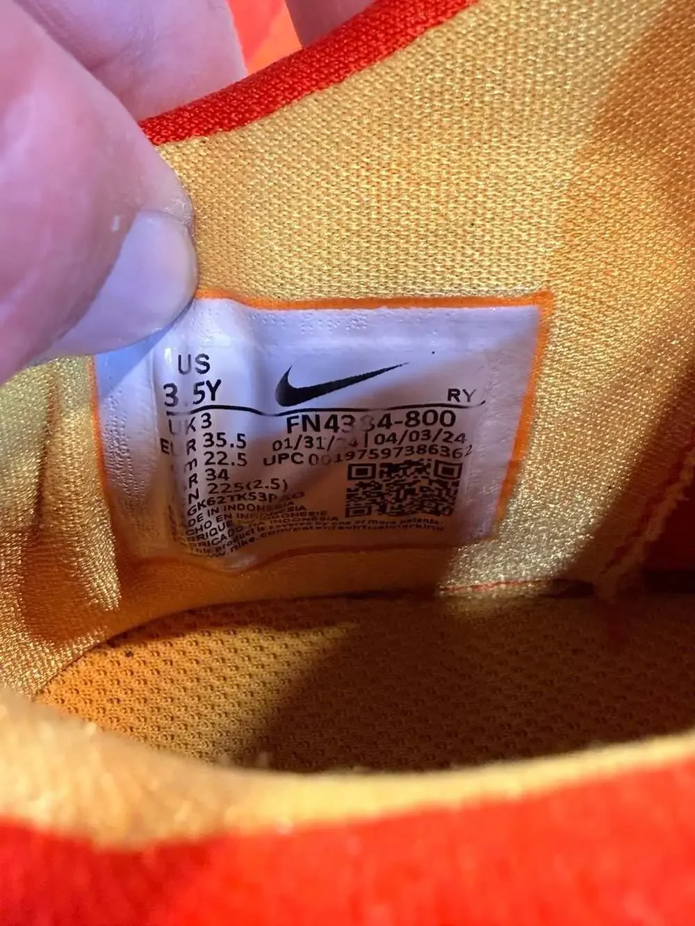 Nike IsoFly PS 'Total Orange' Basketball Shoe Big Kids Size 3.5Y